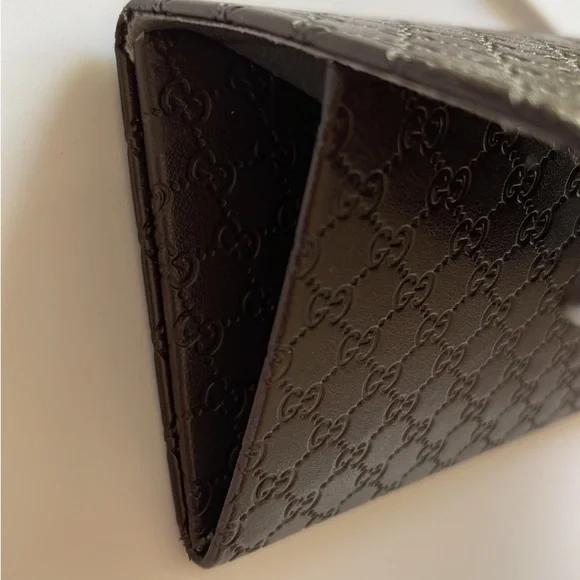 - Gucci brown leather insignia interlocking GG gorgeous eyeglass Case UC N… - Picture 3 of 6